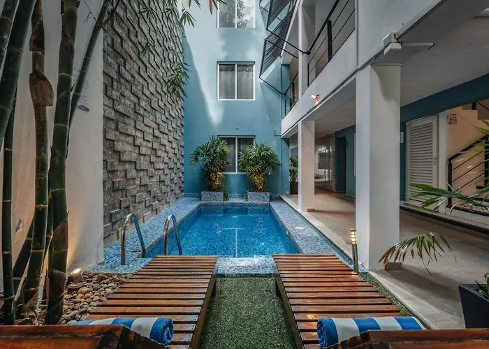 Luxury hotel only: Hotel Casa Nova, Merida